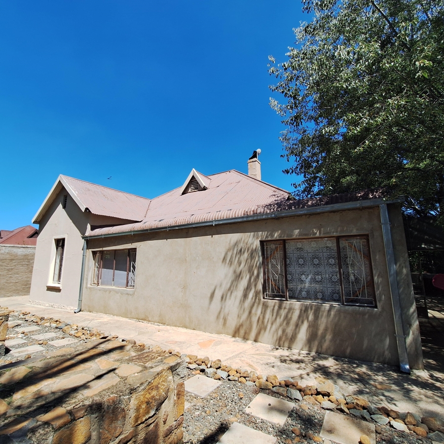 5 Bedroom Property for Sale in Frankfort Free State